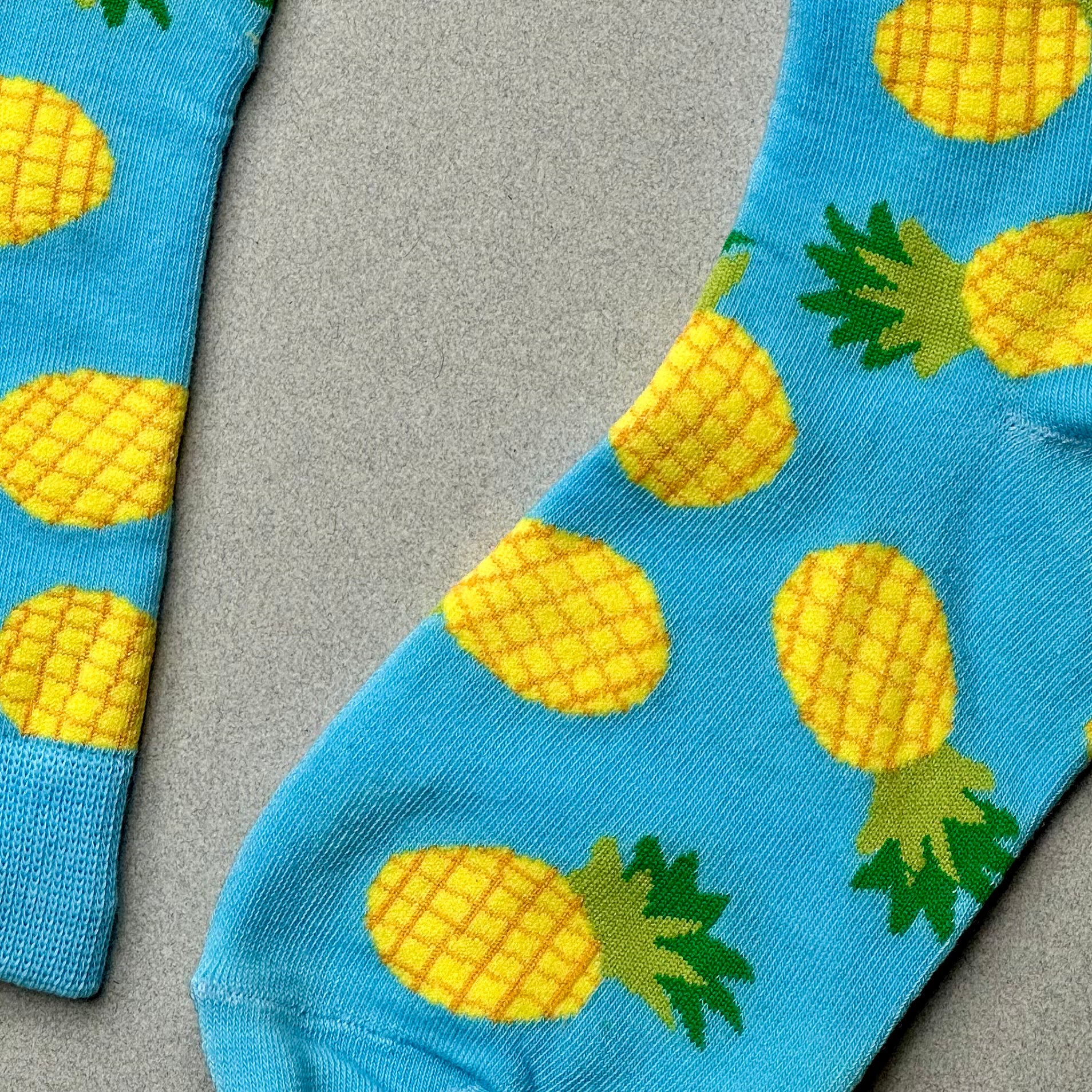 pineapple socks